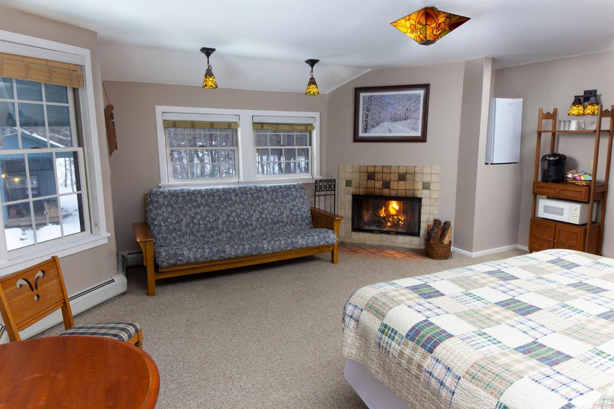 Trails End Inn Keene Valley Exterior foto