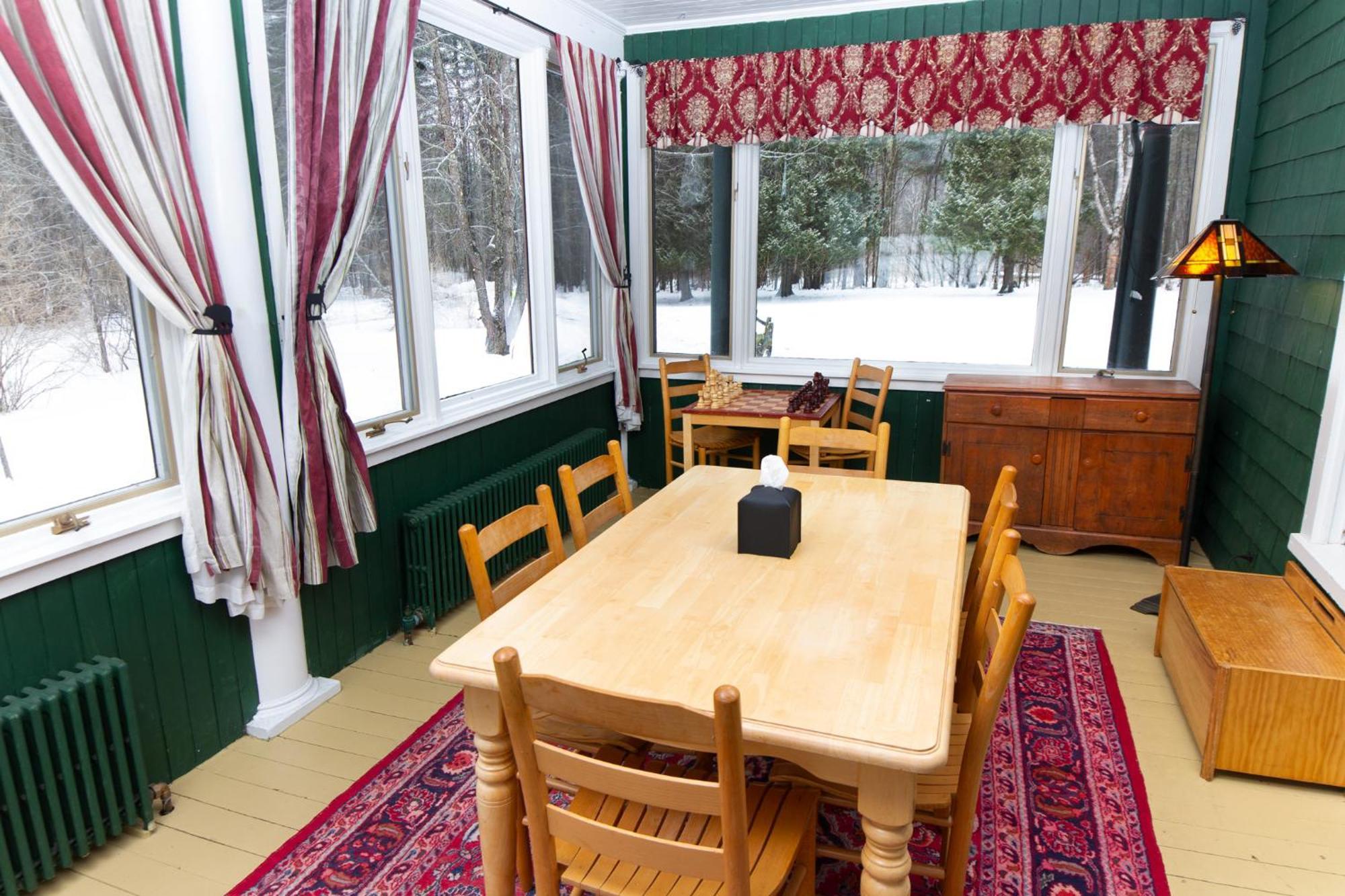 Trails End Inn Keene Valley Exterior foto